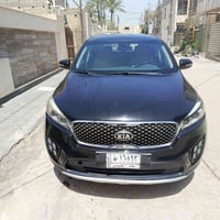 سورينتو موديل ٢٠١٨ وارد امريكي  للبيع ...السيارة باسمي ورقمها بغداد. م...