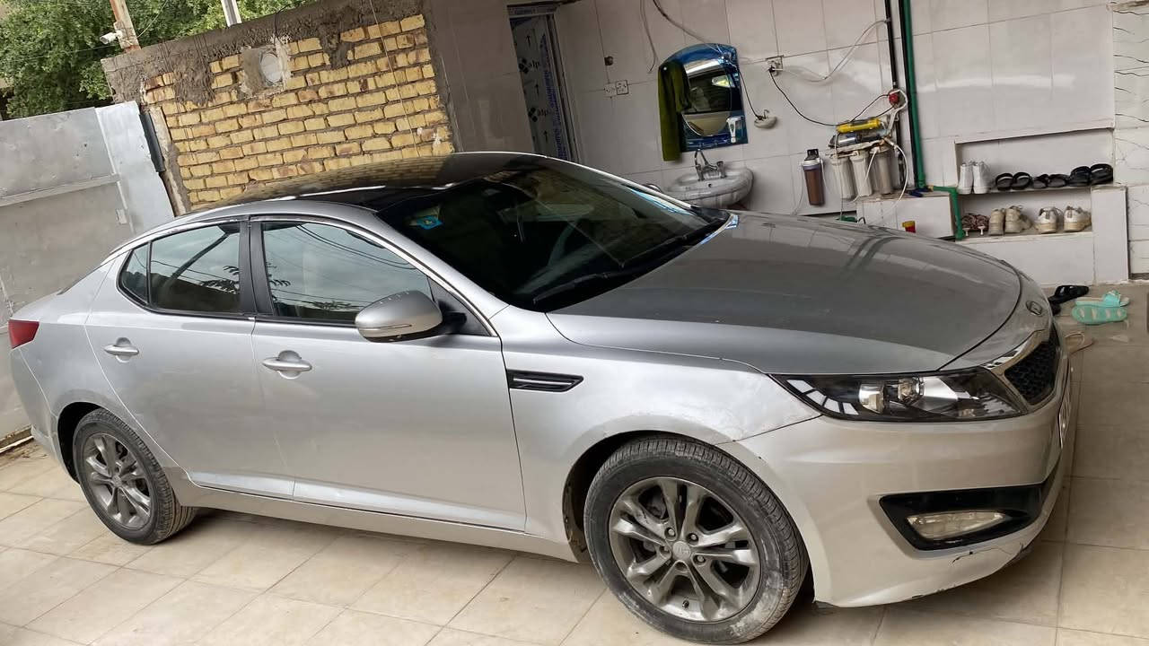 أوبتيما 2013 للبيع لون فضي حساسات وكامرة واشاير بالمرايات ستيرن نصف تحكم محرك دوش 2000 رقم كربلاء انكليزي بأسمي السنوية لل٢٠٢٧ السيارة مكفولة كير ومحرك وصدر .. السيارة بيها الجاملغ الامامي الأيمن والجاملغ الخلفي الايسر عدا ذلك كلشي مكفول .. موجودة بالكوت السعر 110 وبيها مجال..
الاتصال على ***********
