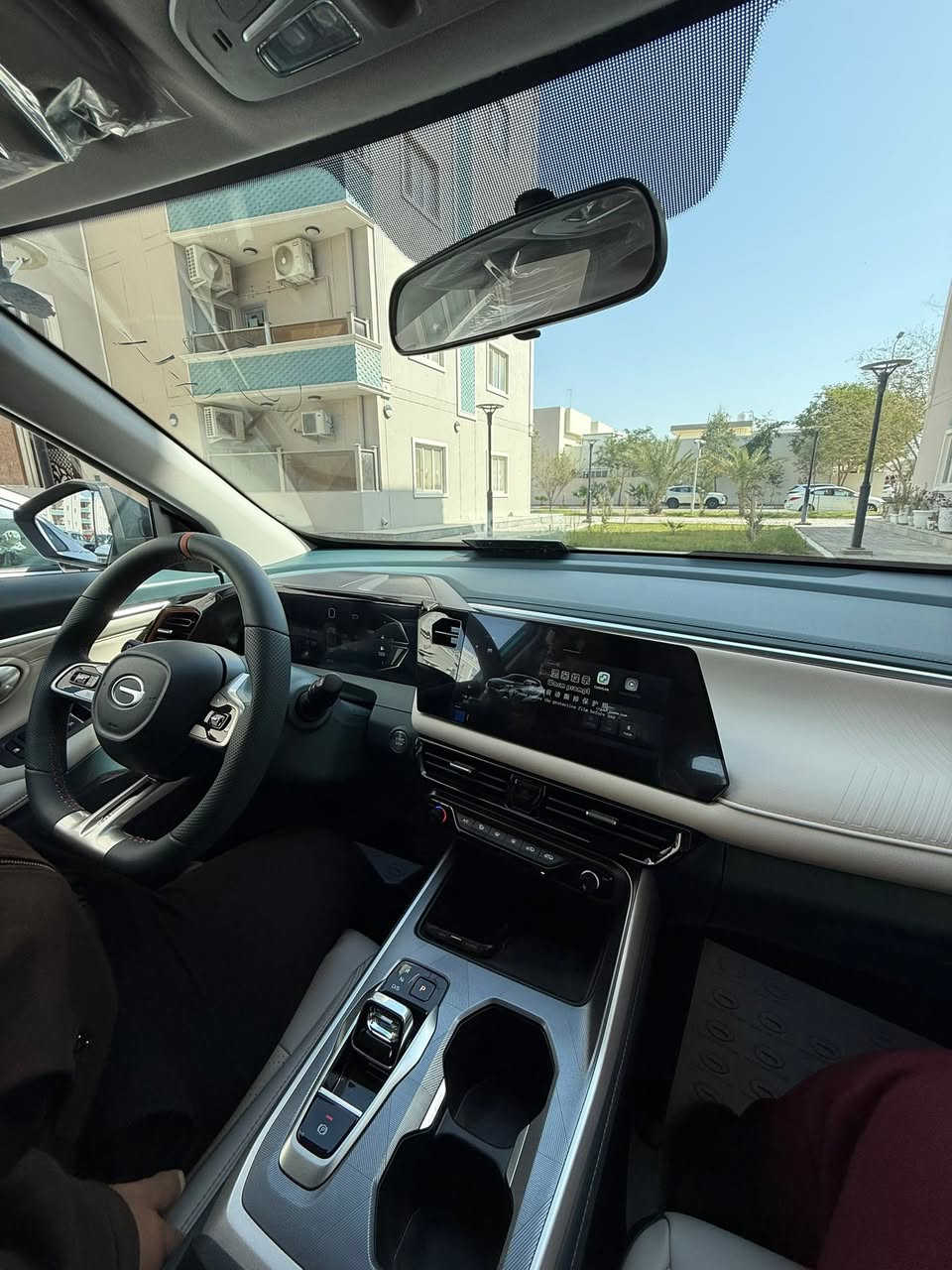 GAC Emzom للبيع 

السيارة ماشيه 15000Km

تحت ضمان الشركة 

5 تبديلات دهن مجانية

مرقمه و جاهزة باسم الشركة 

السعر 177$ 

مكان السيارة : البصرة

متوفر واتس اب ***********
