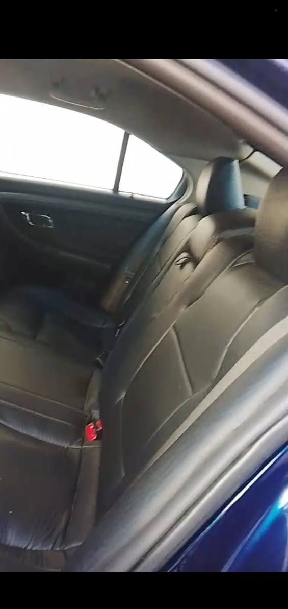 فورس تورس 2011 توماتيك 💜
محرك كير شرط 

/مواصفات SEL فول
/بصمة باب
/تحكمات ستيرن
/مانع انزلاق 
/مري كهربائي
/شفتات ستيرن
/جامات كهرب 
/حساس لايت
/نظام اي بي اس 
/تبريد تحكم ذاتي كل جهه بحد+تدفئه شرط

مصبوغه حزام جماليه بدون دواخل شرط 

*********** متوفر واتس
***********
