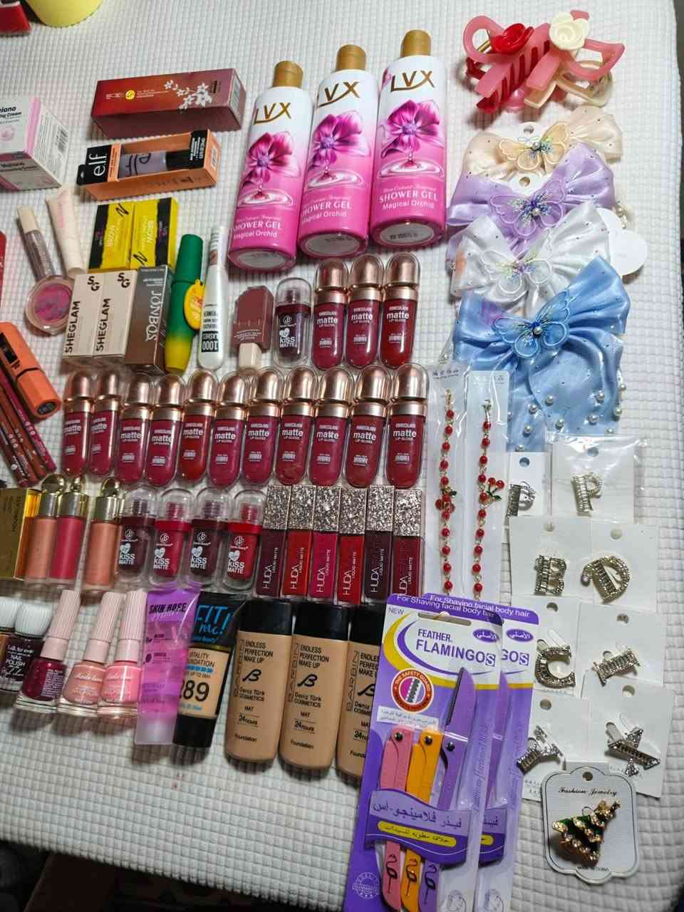 شلعه مكياج وعناية ١٠٠ قطعه


**إذا كنت صاحب هذا الإعلان وتريد حذفه لأي سبب، رجاءا أرسل رسالة إلى الدعم الفني**