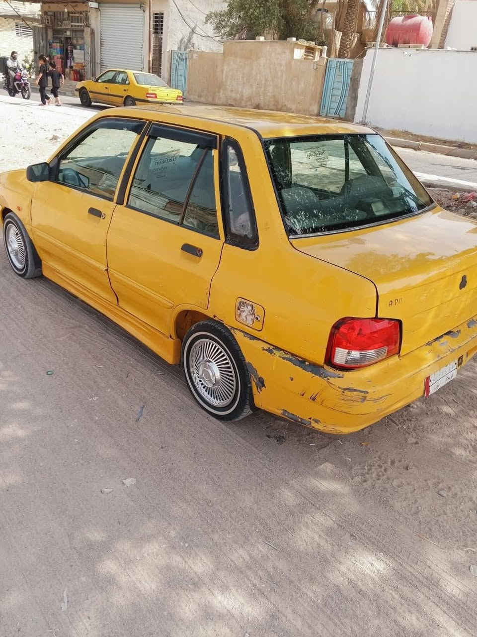 السلام عليكم سايبه موديل 12زوج تايرات اماميه جددباتري جديد راديتر جديده كهربائيات كله جديده كيجات كله شغال كير خير من الله متوازي على البيع السعر 22وبيه مجال الشراي يتصل وبي خيرويدلل مامتواجد على الفيس ***********
