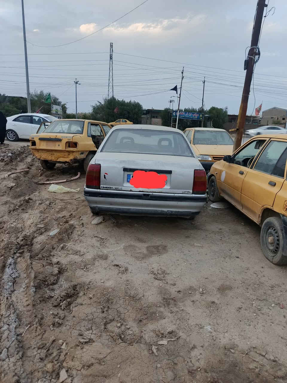 سلام عليكم اوبل لبيع كير ومكينه خير من الله تخم تاير رقم  المانيا  ابيع كوم حديد ***********
