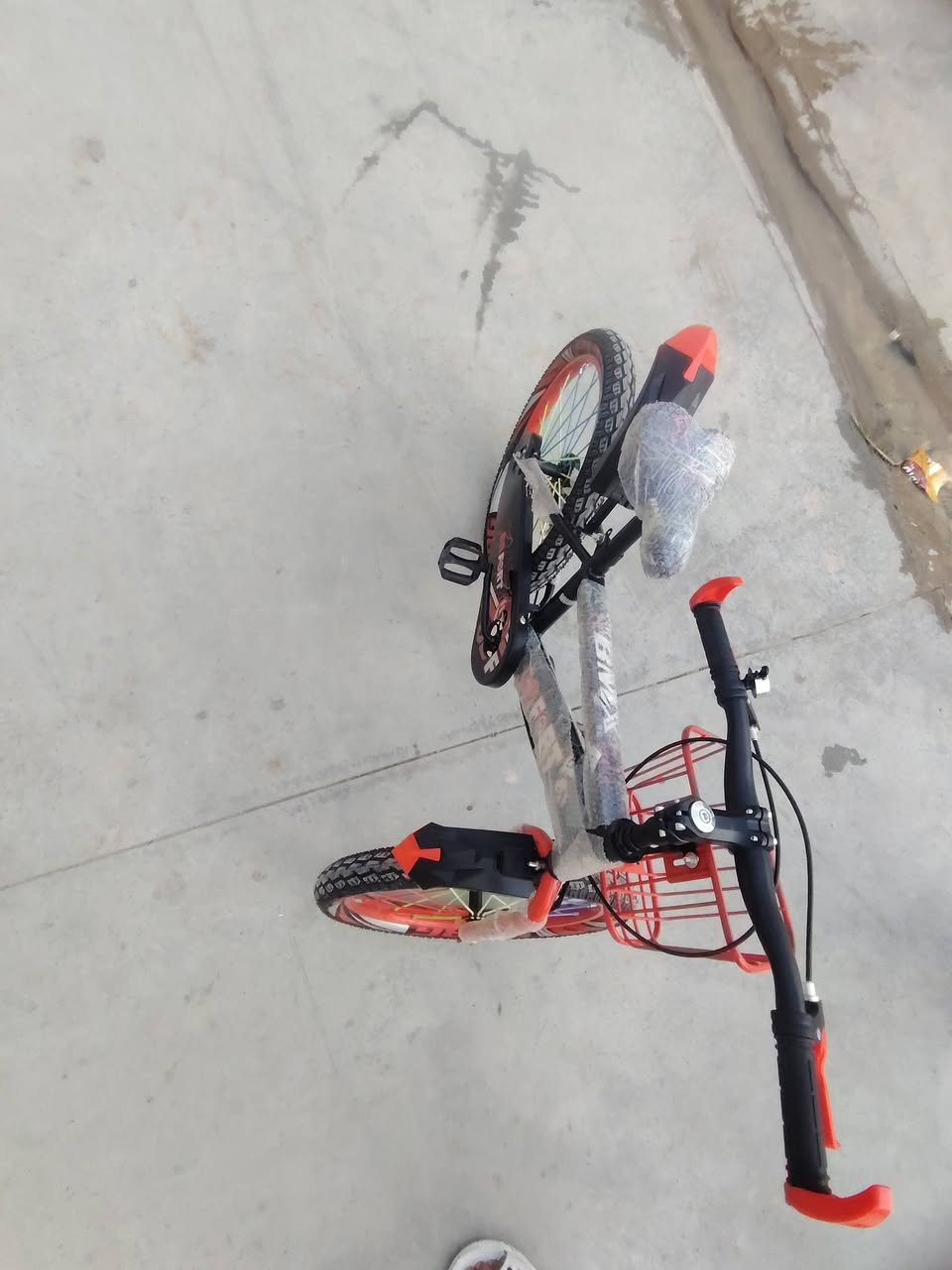 بايسكل حجم 20 للبيع مامستعمل
السعر 80 وبي مجال 
للستفسار ***********
