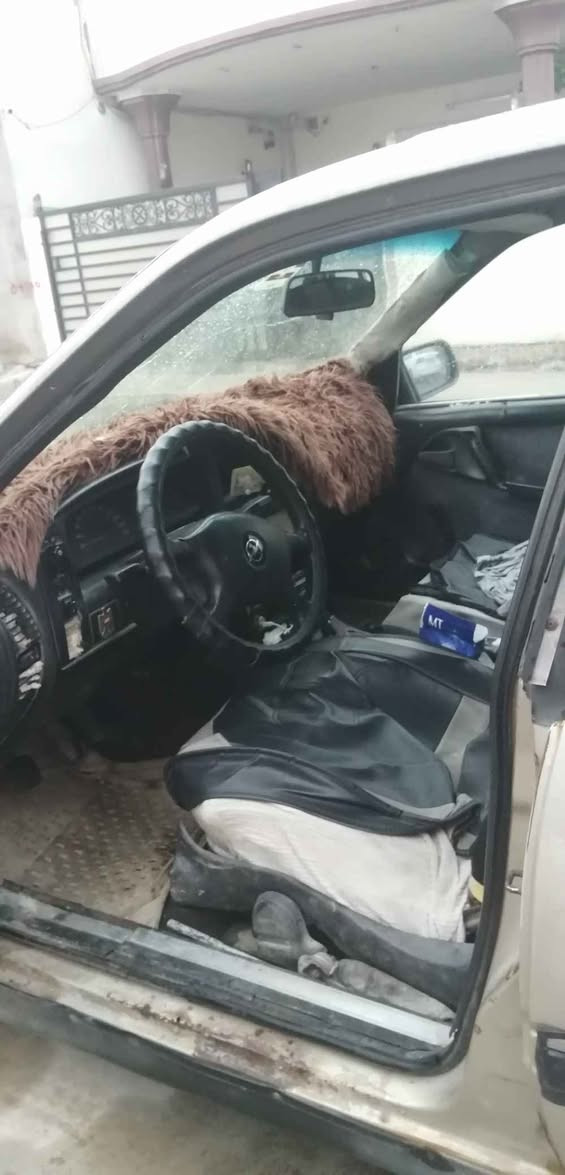 سلام عليكم عندي هاي اوبل اوميكه شغاله كله شرط  لاعنده صرف ولاعنده بخار من طايرات للمكينه بس عنده باب سكن مكسوره نرماده شرط تحويل صاحب سنويه ضمان عنده كوبون بانزين اي ستفسار اتصل على هذا رقم *********** Singapore
