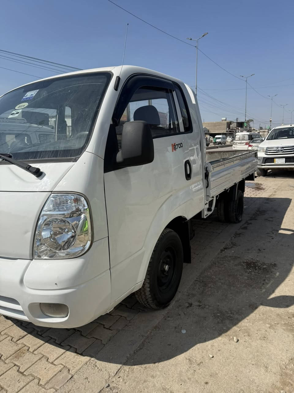 سلام عليكم كيا مديل 2012 مكينه 2700 جديده رقم بغداد الماني السياره مكفوله كفاله عامه مكان السيآره بغداد السعر 90 او بيهه مجال ‭0776 380 4890‬
