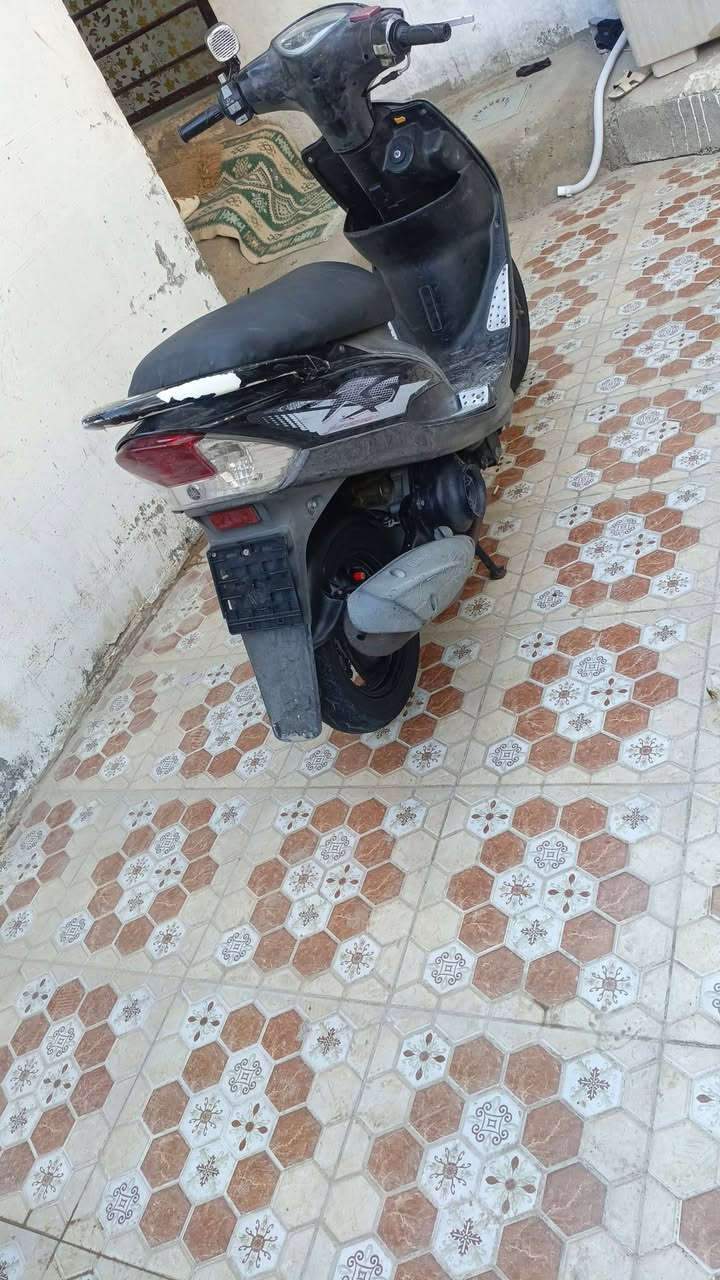 سلام عليكم عدله بلاديه تخبل حلوه بيه نصبه كامله مناقصه شي كلشي شغال بلاديه مكينه خرسه ا جيب فيتر وافحص نكره سلف بكل وكت 

العنوان ديالى بعقوبة 
سعر675وبيه مجال للطيبين
***********

