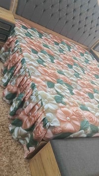 خياطة وبيع اقمشه حسب الطلب يؤجد تؤصيل حجز واتساب 07738220917