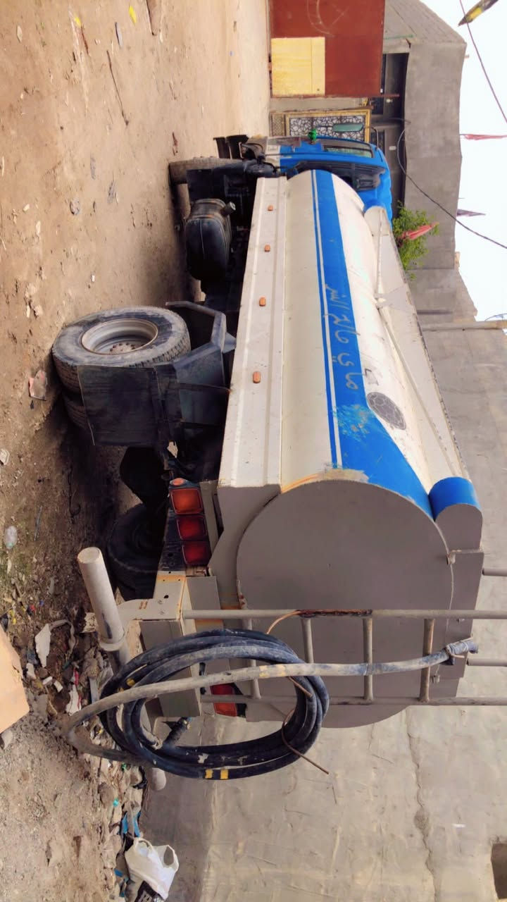 سلام عليكم 
تنكر للبيع هينو انكر رقم بصره سنويه ل٢٧
مكينه 80هوا لا صرف ولا بخار تانكي9طن 
مكان سياره بصره ابو الخصيب 
***********
