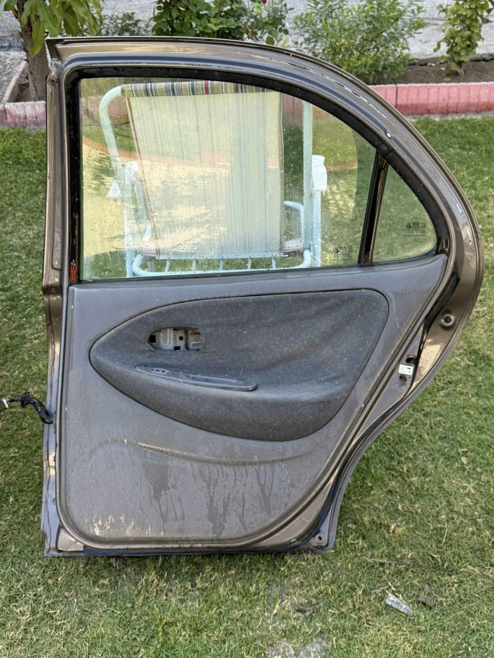 سلام عليكم كشر النترا بزون موديل ٢٠٠٠  نضافة الصور بيع ٢٥٠ الف 
هاتف:***********
