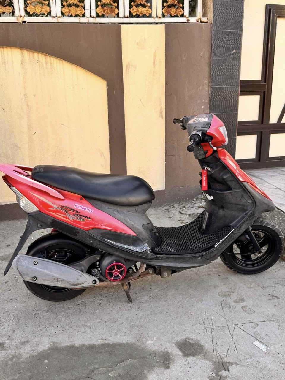 الزركه مو للبيع ..!
ماكس عدله الدراجه بلاديه من فوك لجوه من مكينه من خارج مفوله الدراجه  شلعتها ومعدله 🔥 تجي بعينك تشوفها كفرات كلها اصليه ختم واحد جارده 📍 شرط كفاله 👍🏼
للاستفسار *********** 
سعرها خاص ما أريد تعبانين 👍🏼❤️
