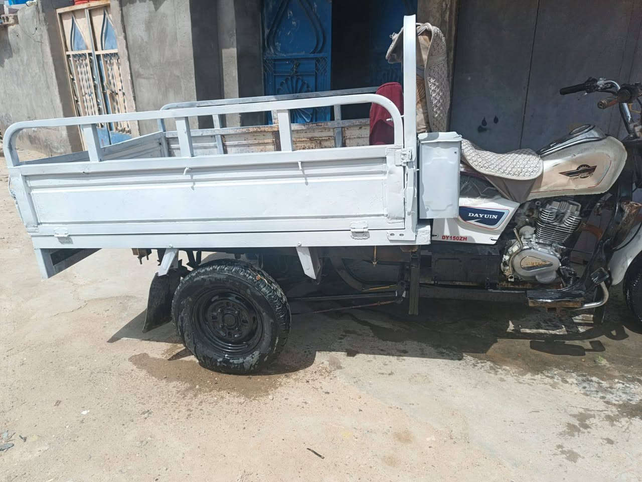 السلام عليكم ستوته للبيع حلوه كامله مكمل 2020 اوراق 
مليون 500 ادي واتساب ***********
