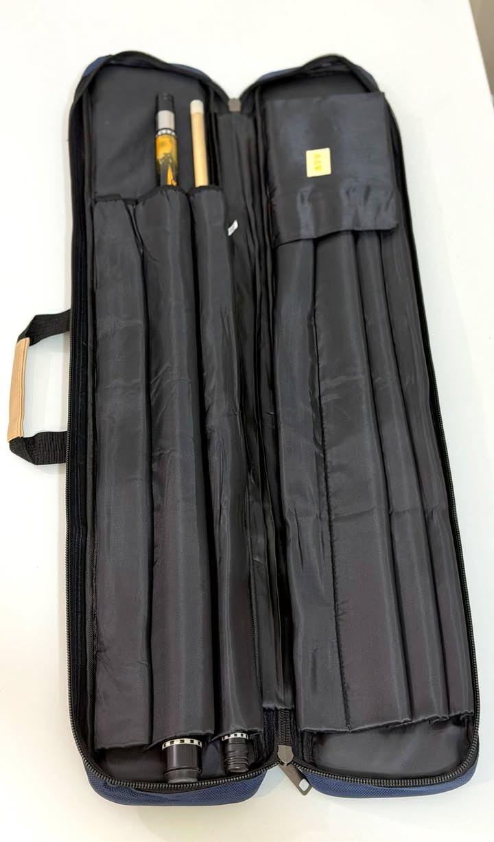 السلام عليكم
جنطه تتحمل اربع كيوبات 
جلد
3 الوان ( نيلي _ اسود _ احمر )
السعر خاص 🔥🔥🔥


**إذا كنت صاحب هذا الإعلان وتريد حذفه لأي سبب، رجاءا أرسل رسالة إلى الدعم الفني**