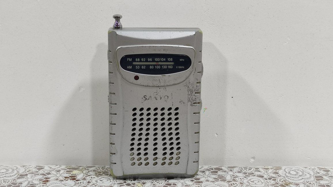 للبيع راديوات ومسجل ولاسلكي


**إذا كنت صاحب هذا الإعلان وتريد حذفه لأي سبب، رجاءا أرسل رسالة إلى الدعم الفني**