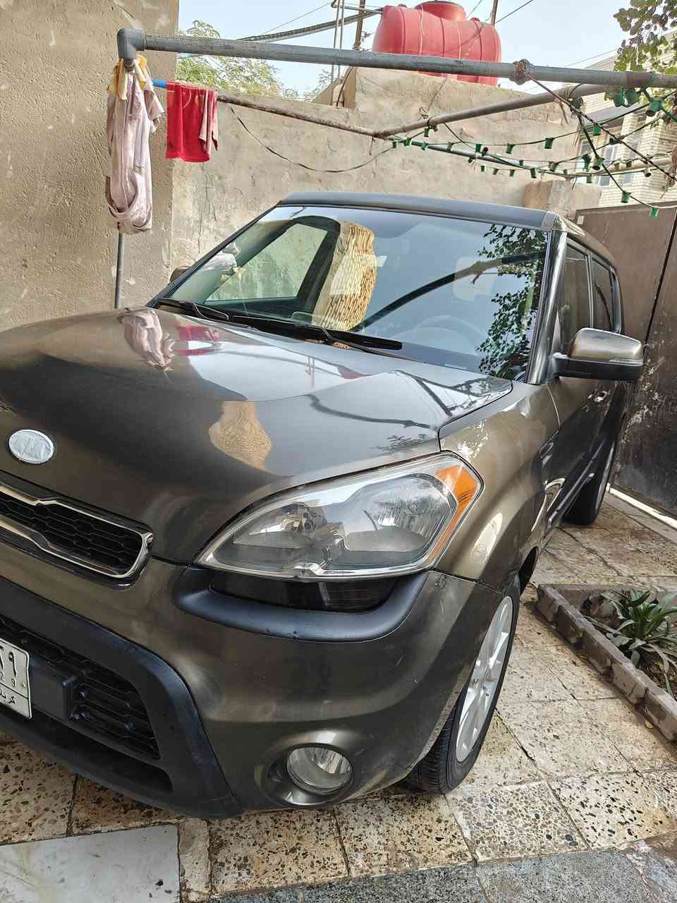 صول موديل 13 امريكي مكينه 2000دوش
ماشيه 85 
رقم كربلاء  بيه 3قطع صبغ 
عارضه 93 وبيها مجال 
***********
