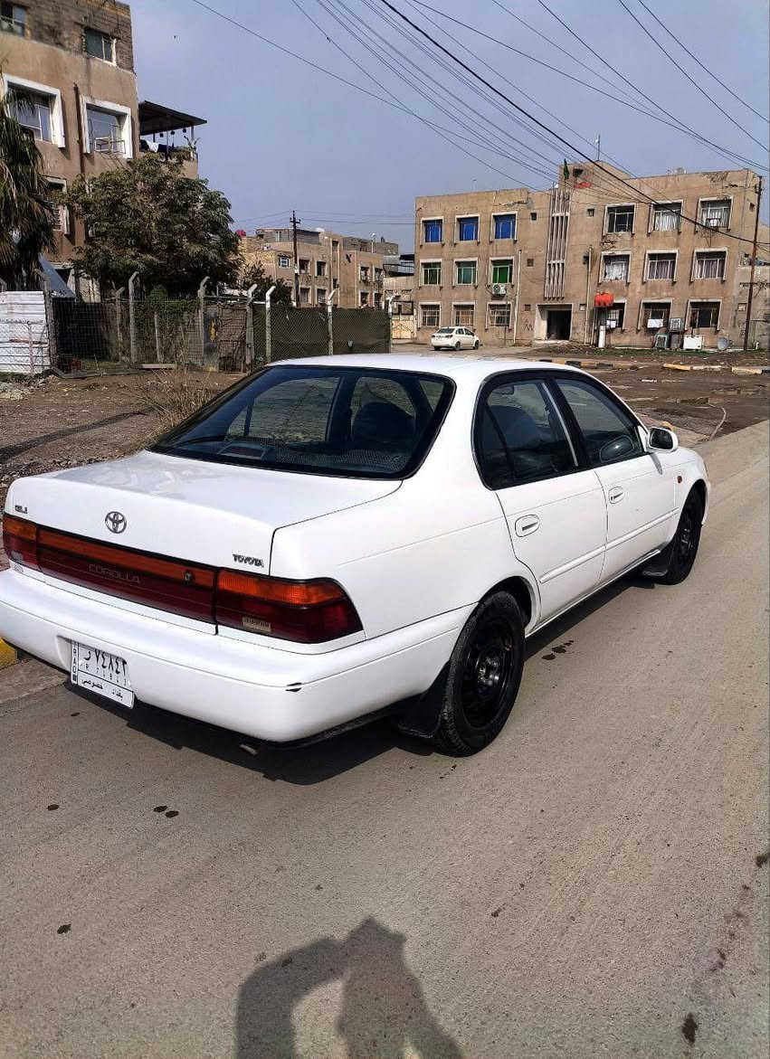 كورلا 93 رقم بغداد بسمي سياره جديده وجاهزه من تبريد تدفئه تخم تاير محرك جديد معمره تعمير بغداد مكاني كوت سعره 75 وبيه مجال قليل ***********
