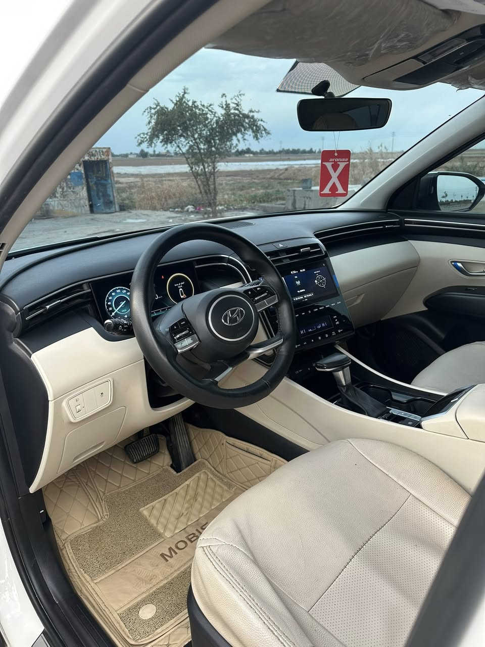 توسان 2024 خليجي بانوراما
ماشيه 69 الف السياره اخت الزيرو 

بدون اي ضربه او اي بارد مكفوله فقط رواجز

مكاني ديالى سياره باسمي رقم اربيل 

***********

سعرها 230
