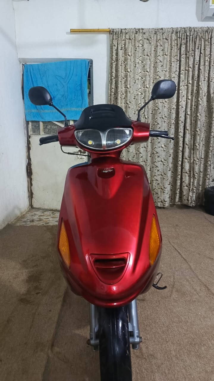 السلام عليكم ورحمه الله وبركاته  دراجه فراشه  دراجه حاويه دراجه سألها 20يوم من طالعه  من الحاويه دراجه  دراجه نضيفه شلعه ومعدل شرط 140 دراجه نعومه نكره سلف وهندر كهربا ئيات كلها شغاله  العنوان بابل الحمزة الاستفسار الاتصال ***********
