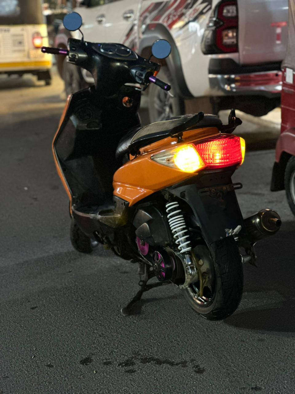 السلام عليكم سنكس فحل 🧡
كفاله عامه نضوح تبخير 
بيها غراض تزويد هواي
كهربائيات كلها شغاله 
مكاني الزعفرانيه 
***********
