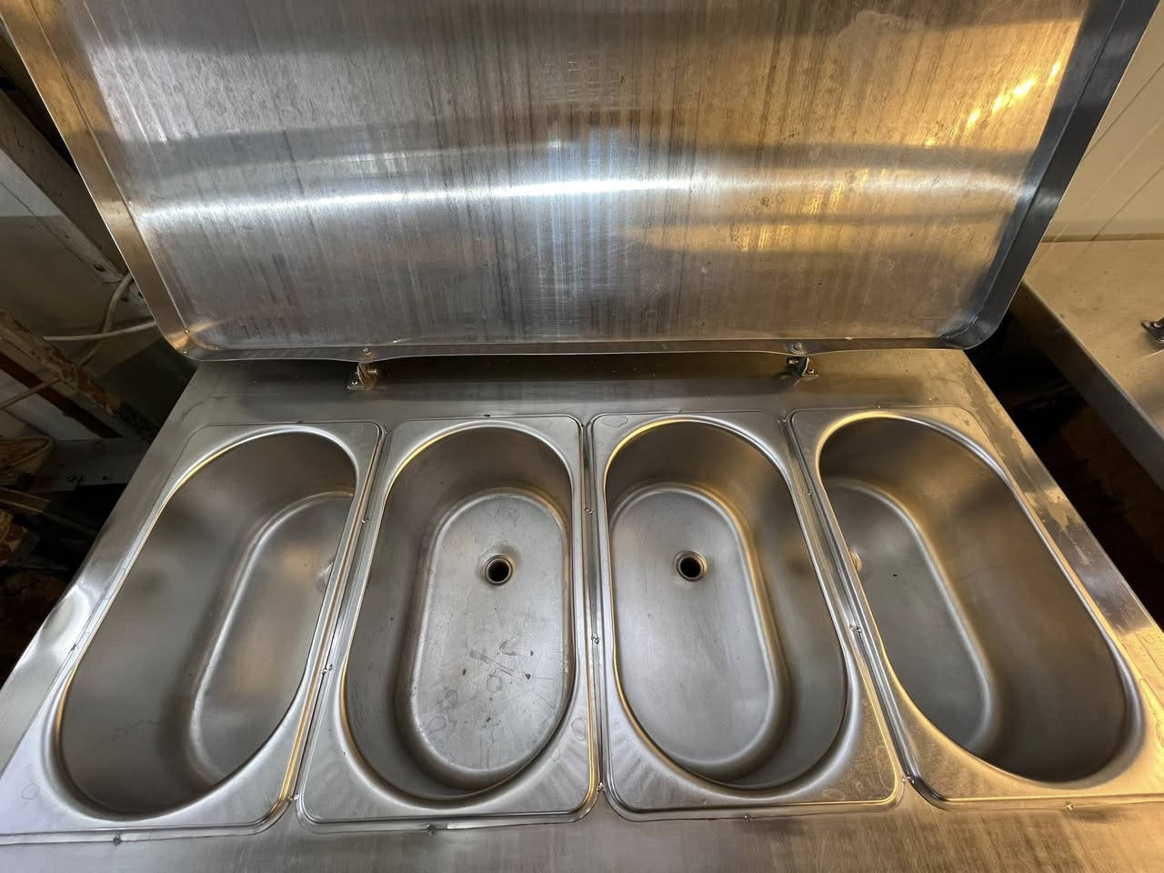 مكينة ايس كريم 7 كير شغالة السعر 25 ورقة  مكانها الموصل


**إذا كنت صاحب هذا الإعلان وتريد حذفه لأي سبب، رجاءا أرسل رسالة إلى الدعم الفني**