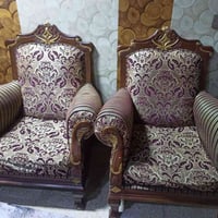 للبيع تخم قنفات ملكي مصري 10 مقاعد عدد 6 قطع سعر 270 للاستفسار على هذا...