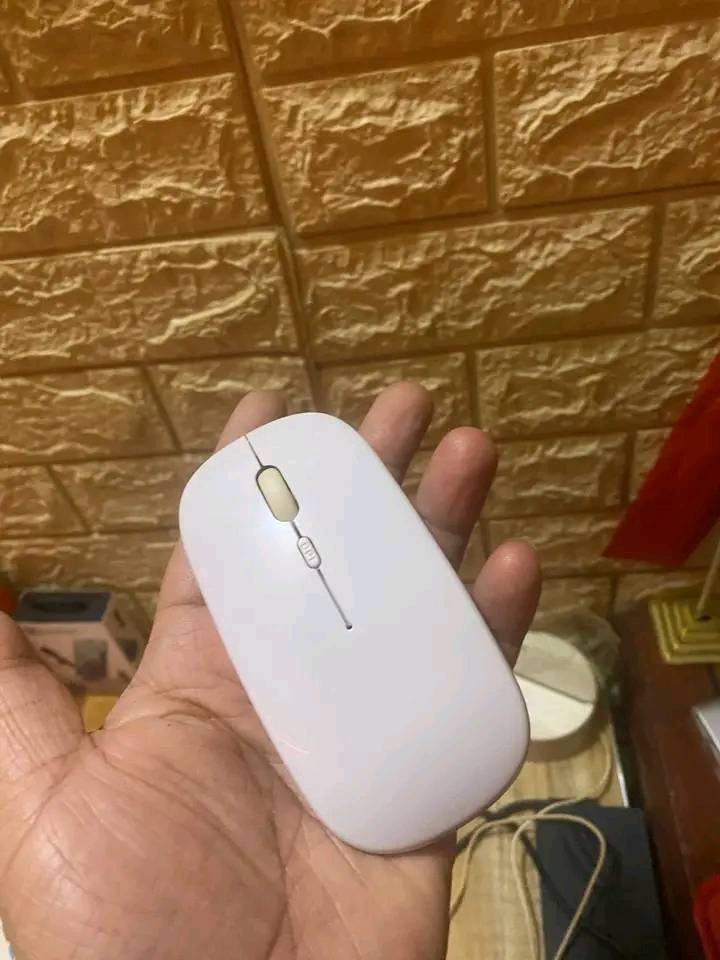 كيبورد+ماوس🖱️⌨️
جوكر 
سعر القطعة 10.000💰
يوجد توصيل كافة محافظات العراق
للحجز ***********
امزون البرازيل🇧🇷
