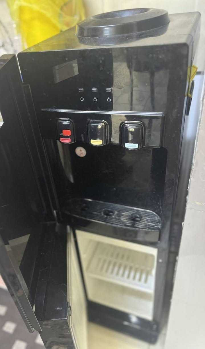 براد نضيف جديد شغال اللبيع


**إذا كنت صاحب هذا الإعلان وتريد حذفه لأي سبب، رجاءا أرسل رسالة إلى الدعم الفني**