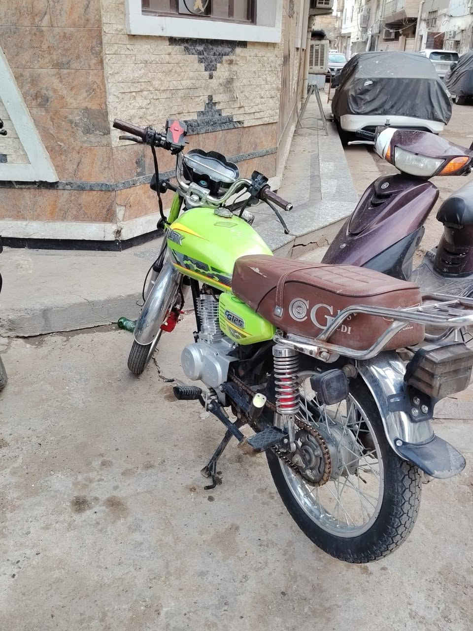 السلام عليكم
دراجة سونك تايكر
موديل 2024نازلة ب2025
اوراق اصولي شرط الترقيم
كفالة عــامة
السعر 650 وبيها مجال للشراي
متواجد واتساب
***********
