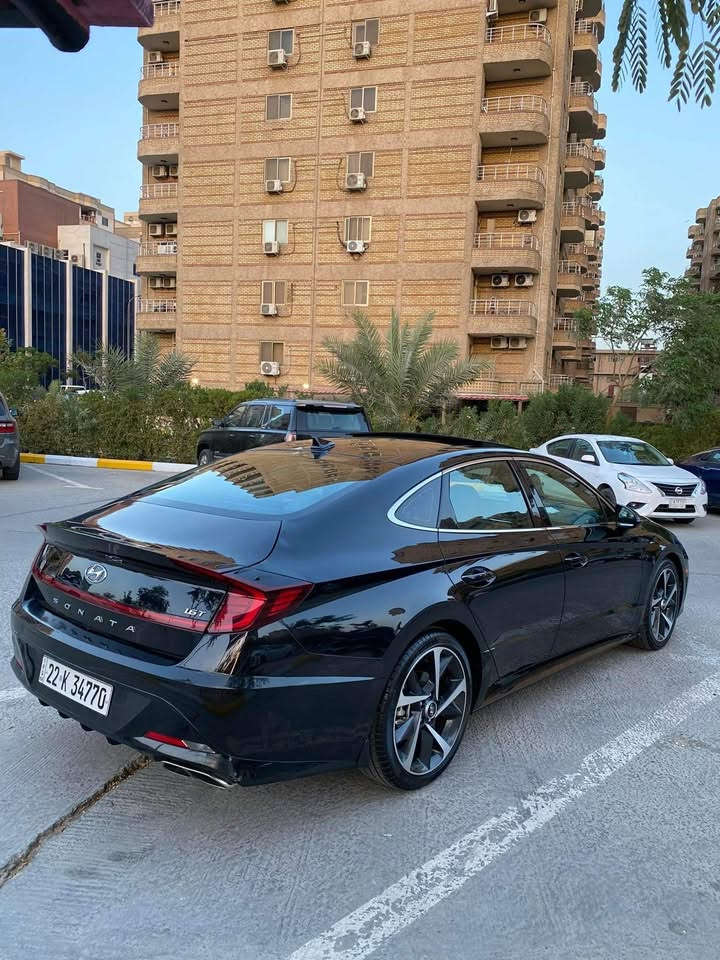 سلام عليكم
سوناتا موديل 2022 وارد امريكي
لمتدد اعلى فئة فول للاخير 
محرك 1600 تيربو 
ضررها جاملغ خلفي وشوي تعديل بالصندوق موضح بالصورة 
السيارة نظيفة بشكل ماشيه 49,690ميل 
سعرها $158 بيهه مجال
مكاني بالحلة 
***********
متواجد واتساب
