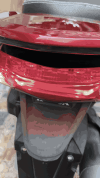 ‏مكينة150لون مميز  ماروني   

‏ماشية  9تالاف و وبل يابان ماشية 4تالاف

‏مواصفات

‏حساس ازدحام ✅

‏حساس استان ✅

‏الدراجة ورقة المزاد مالتهة وصور اليابان وتقريرهة  مالتهة موجود   

‏الدراجة مكفولة  

‏مكاني بغداد مدينة الصدر    ‪ ‪(‪***********‬)
