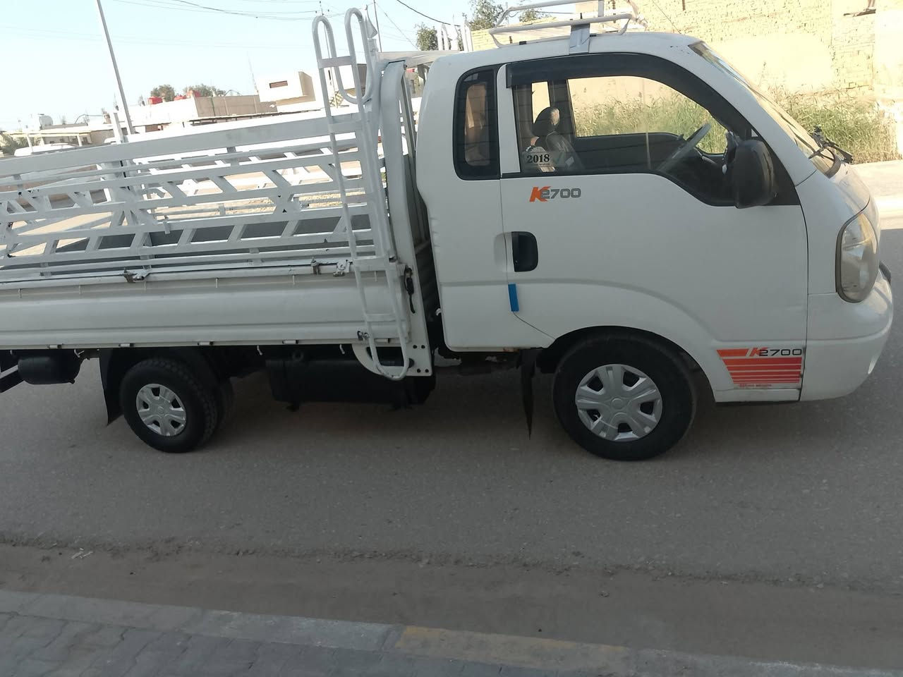 كيا للبيع موديل 2010 مكفوله كفاله عامه سيارة لا بخار ولا تنقيص سياره خير من الله جاهزه بمعنى الكلمة سنويه مجدده لل 2029 الاستفسار ***********
