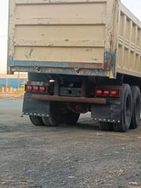سياره لبيع مديل.88مكينه 28 كير  160 رقم نكليزي .بسمي تخم تاير  24/جياف...