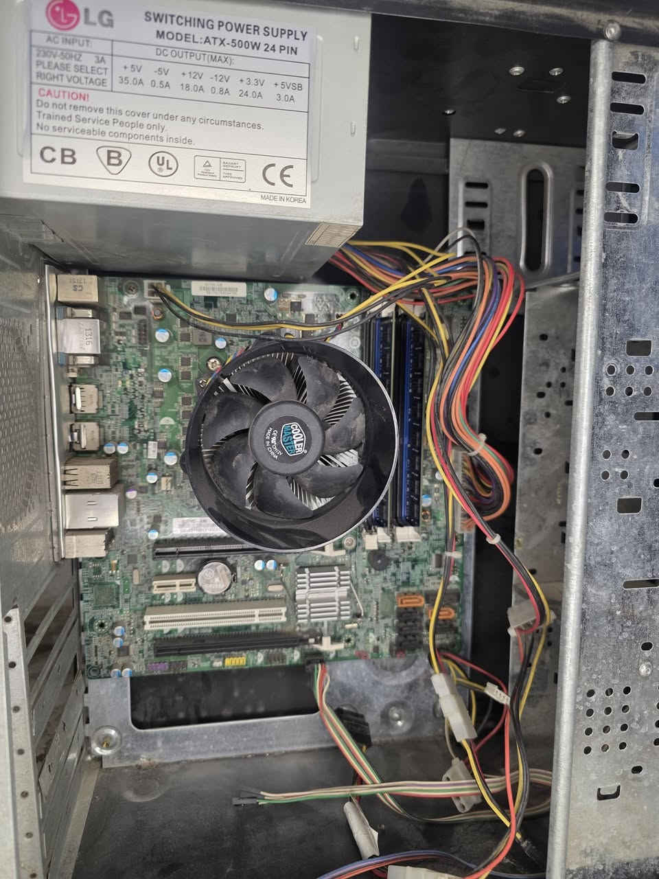 حاسبه للبيع
مذر بورد aecr  جيل الثالث 
معالج كوراي 7 الجيل الثالث ومبرد ديبكولر 
رامات 8 كيكا DDR 3 
بور سبلاي 500 واط 
كيس جيل الطيبين 
السعر 55 الف مع التوصيل داخل بغداد


**إذا كنت صاحب هذا الإعلان وتريد حذفه لأي سبب، رجاءا أرسل رسالة إلى الدعم الفني**