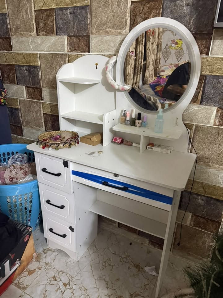 غراض بيت للاستفسار اتصال على الرقم 
***********
