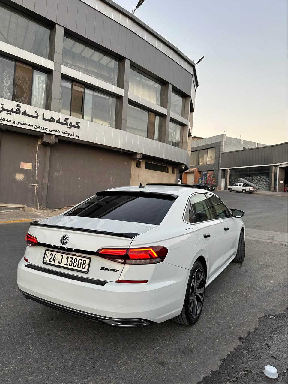 صندوق كهربائي
فول كماليات
سقف بانورامي
الكاميرا الخلفية
فتحة السقف
تدفئة المقاعد
مستشعر وقوف
مثبت السرعة
مسند الذراع
بصمة
شاشة
نوافذ كهربائية
مرايا جانبية كهربائية
التحكم التلقائي في درجة الحرارة
مراقبة النقطة العمياء
نظام فرملة الطوارئ
نظام بدء التشغيل
المصابيح الأمامية ليد
مصابيح زينون الأمامية
لوحة قيادة رقمية
مانع الانزلاق
قفل مركزي للأبواب
كشافات ضباب
ABS
التشغيل عن بعد
أبل كاربلاي
وضع القيادة
نعليق تلقائي
مرايا جانبية تدفئة
التحكم الإلكتروني في الثبات
نظام التوجيه الكهربائي
*********** اكر, نينوى

