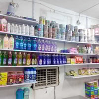 اسواق للبيع العنوان الخطيب شارع خوله  السعر ١٨ مليون 07738257380