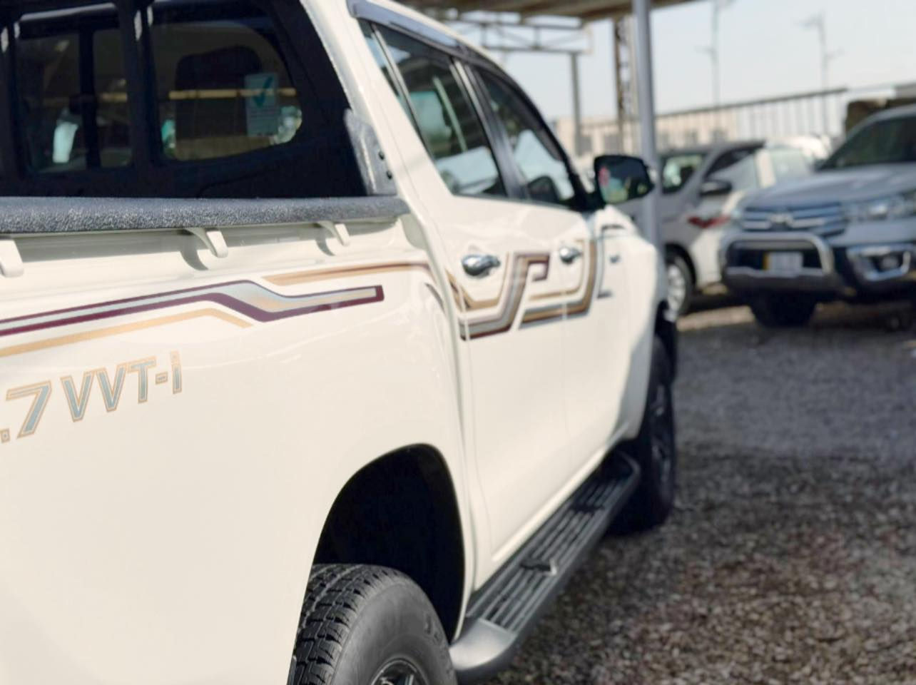 السلام عليكم ورحمة الله وبركاته فور ويل 21.  مكفوله من الصبغ بيه بارد فقط بالجاملغ الخلفي فقط والباقي كفاله كير اوتماتيك بصمة محرك ما مغسول اسبير ما نازل محرك كير حدادية تبريد جيد جدآ تاير شد جديد
شماليه(أربيل )سنويه ما منهيه ما نافذه وكالة او تحويل السعر// 285//
واسط الصويرة
ت/***********
