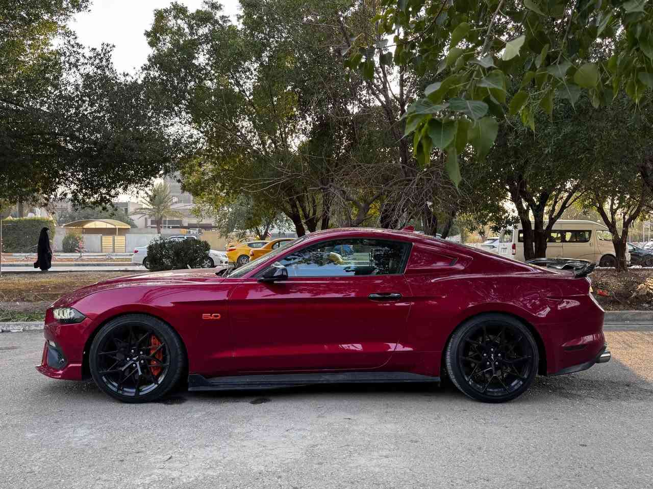 فورد موستنج 2021   GT  10 نمر ♥️✈️
فول  مواصفات  دجتال  داخل جلد  عسلي كلش نظيفة حادثها  جاملغ   نص جاملغ خلفي كلش خفيف  شخط
‎ماشية 36 الف  ميل فقط . ‎السياره كلها بلادية  وكالة  فقط  
عليها  هوائيات  وبرمجة وكلش قوية معروفة بنظافتها  .
السيارة  عليها هواية  اضافات 
دركة ار بي ام  اصلية 
اكزوز روش من طول للطول  اصلي
وبيها كواتم اكتف  تطفي من يمك الصوت 
سقف رولز رويز 
داخل الوان  متغير 
داخل جلد عسلي
كت  ماك  وان  دعاميات  
ويل ماك وان  الاصلي قبل كم يوم شديتة هوه تخم تاير 
بك لايت  سموك  اصلي 
دفيوزر  شيلبي 
سكوبات  اصلية 
حادثها موضح بالصور  كفالة عامة بدون لغد بدون شاصي  حادث سطحي   جاملغ  خلفي نصة  فقط يعني  السيارة وبالعراق  صار بيها طخة  بالبنيد   فقط بدون دواخل    ومحرك وتبريد وصدر  مكفولات وجديدات  رقمها اربيل  هزة  جديدة وسنوية باسمي تحويل مباشر مني  ورقم   جديد لل2030 والسيارة   سعرها 245 ورقة وبيها مجال بسيط  نظيفة و متعوب عليها  متتقارن بالمهجومات ♥️
*********** سجاد الخفاجي بغداد, العراق
