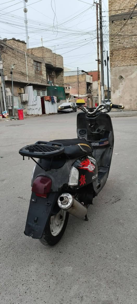 ماكس بوليسي صالنصه رياضي دراجه كفاله من شلعه ومعدل فول لايت زنون.مكانها بغداد الشعب سعرها 550 وبيه مجال.***********
