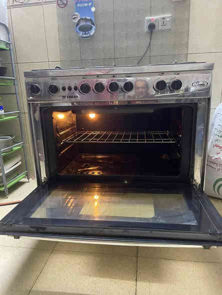 طباخ مصري فريش الكراده ***********
