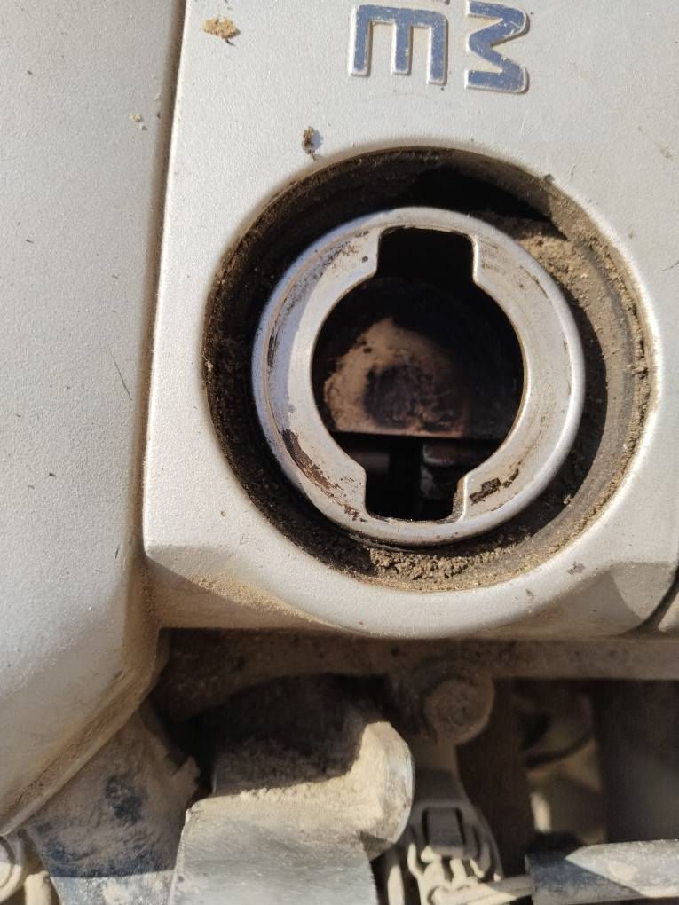 السلام عليكم كير و محرك تحويره كامله مع العقول و الفيش جانت مشدوده على مارسدس جامبو شلعه و معدل تشك الكاع خير من الله سبب البيع اريد ارجعها بلادية مكاني بغداد البلديات  اللاسفسار ***********
