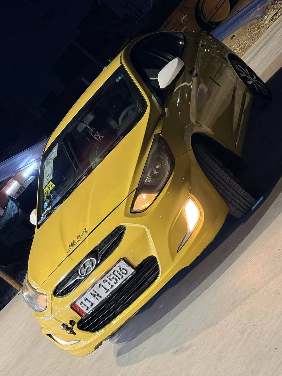 اكسنت 2012 امريكي   
نظام ايكو 
مانع انزلاق
نظام ABS 
كابون بانزين  
كامره خلفيه وحساسات 
رقم بغداد دولي سنوية جديدة هزة جديدة
السياره كود واحد ضررها بوند وراجع نفسه 
سقف تكم شرط ما بيهن قطره معجون 
 كير محرك شرط ماشيه 160 سياره مال جناي 
المكان موصل الايسر حي سومر 
***********
***********
