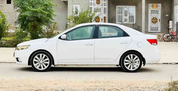 السلام عليكم
#للبيع_او_مراوس
كيا سيراتو موديل 2012،
صبغ جاملغ وشوية بالبنيد بدون بارد، 
محرك شرط وگير 6نمر شرط، 
صدر معمر جديد، تدفئة تبريد شغال
رقم اربيل دولي والسنوية 2026 شرط التحويل، 
#السعر 106
الاتصال ه‍ ***********
