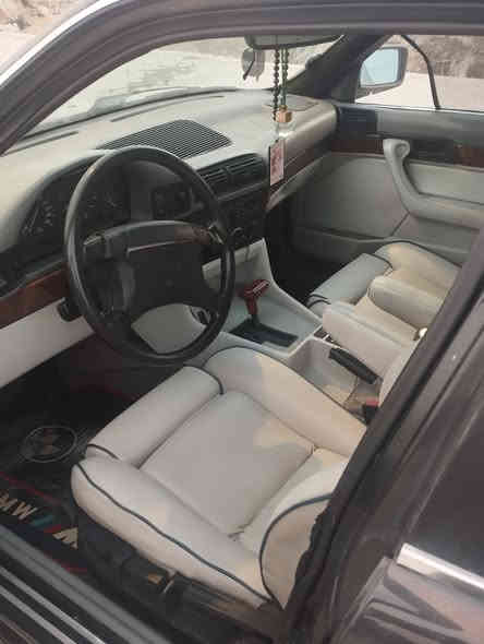 السلام عليكم 
بي ام موديل 92 كفالة عامة 
صبغ جمالية تخم تاير كير ومكينة كفالة 
السعر 80
تحويل ثاني يوم 
الرقم ***********
