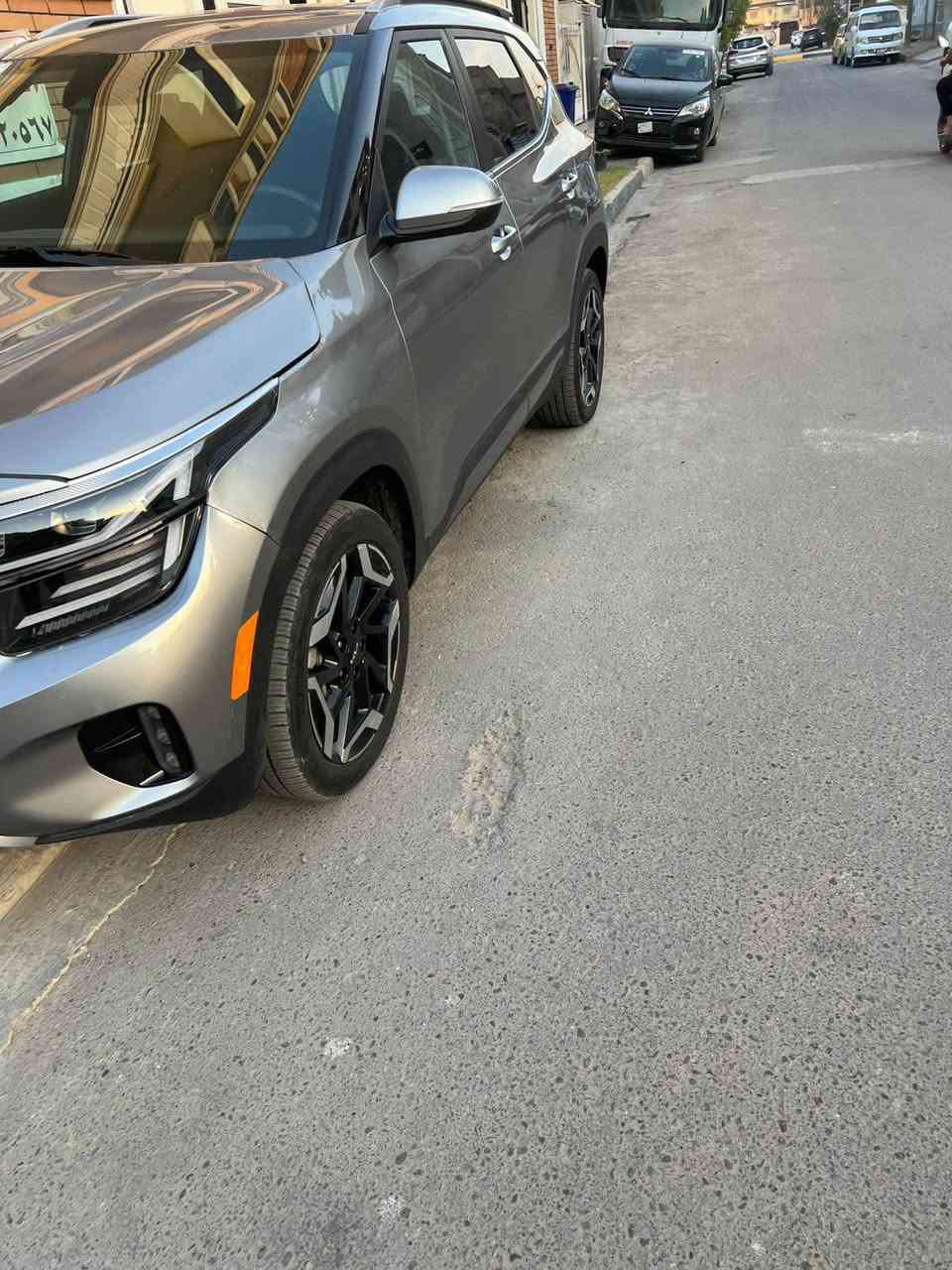 السلام عليكم كيا سلتوز موديل 2024 بدون رقم حادثها قطعة واحده فقط بدون دواخل سيارة جديدة وحلوه كشنات جلد رادار كامره بصمه فتحه سياره فول مكاني بغداد جميله *********** بغداد, العراق
