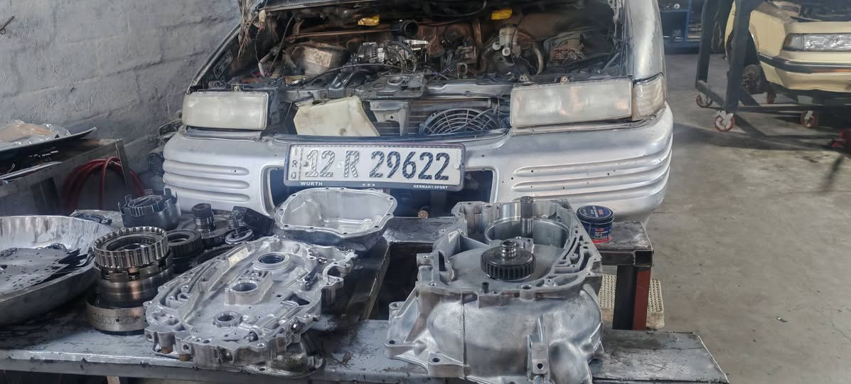 السلام عليكم تم تجفيت كيرات اولدز وبونتياك شغل رقم 1 للاخوه من محافظه البصره والسماوه وكركوك  وتم تشغيل جميع الكيرات النمره الرابعه مع ضمان الشفل 
متوفر جميع غراض اولدز وسلبرتي حاويه جديد تفصيخ 
يوجد خدمة  توصيل لكافة المحافضات
العنوان موصل جانب الايسر سايدين البراوي 
***********
***********
