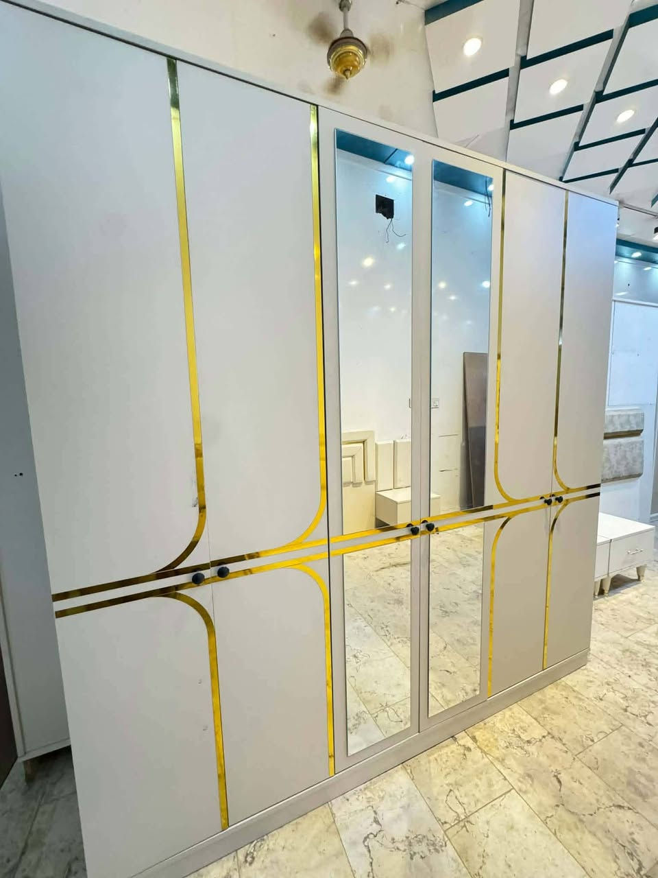 غرفه تركي كولش نضيفه 440شراي تفضل خاص


**إذا كنت صاحب هذا الإعلان وتريد حذفه لأي سبب، رجاءا أرسل رسالة إلى الدعم الفني**