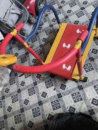 جهاز جري للأطفال للبيع  تواصل ماسنجر او الاتصال على الرقم 07710583892