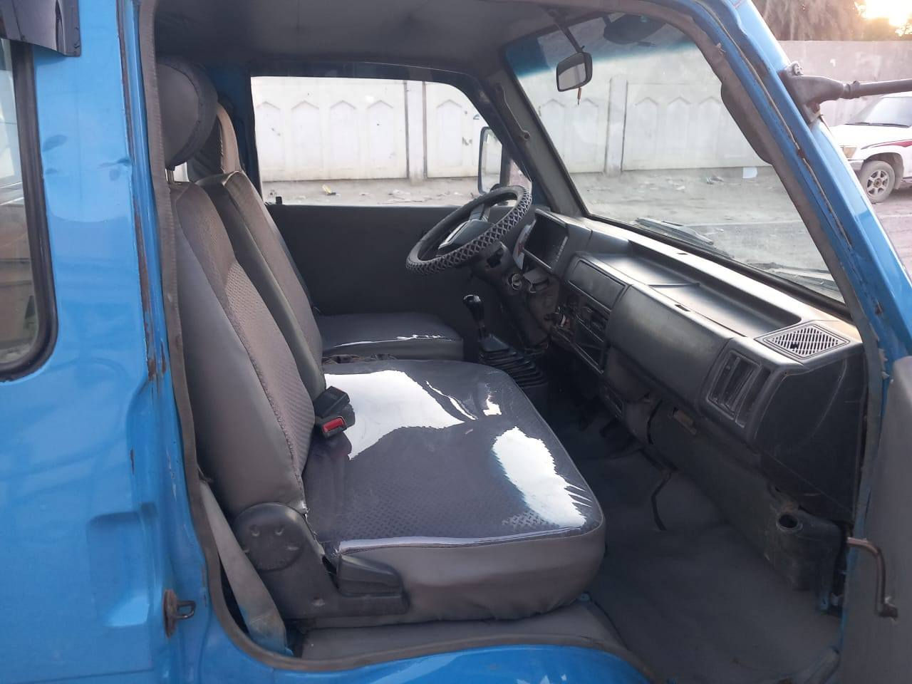 كيه بنكو ٩٥
رقم بغداد مميز دولي (7) جنكال
كير اكسن محرك شاصي نضيف 
دوشمه جديده كهربايات شغاله تخم تاير
السعر 52 $          ***********
مكاني بغداد
