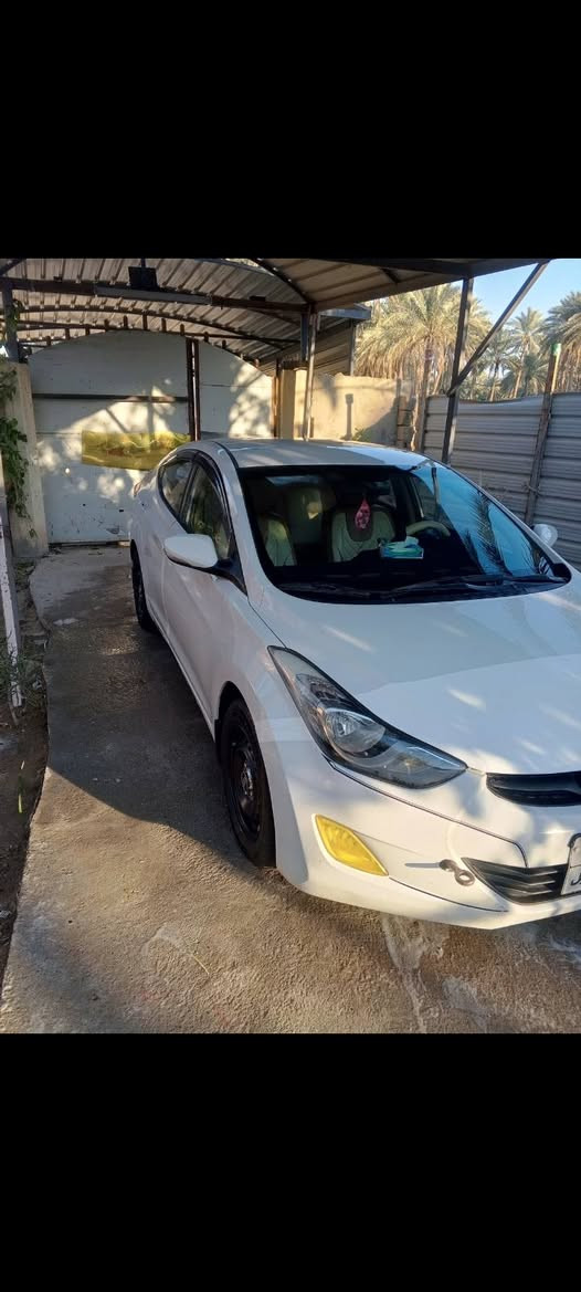 سلام عليكم للمراوس فقط اريد اوبتمه لو سوناته موديل ٨ وفوك             بنسبه لسيارتي موديل ١١ خليجيه بيه جاملغ بس وبيه بارد الي تفيده يتواصل وياي للعلم مكان السياره بابل ***********
